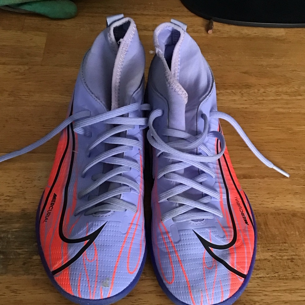 Nike Purple and Orange Athletic Shoes